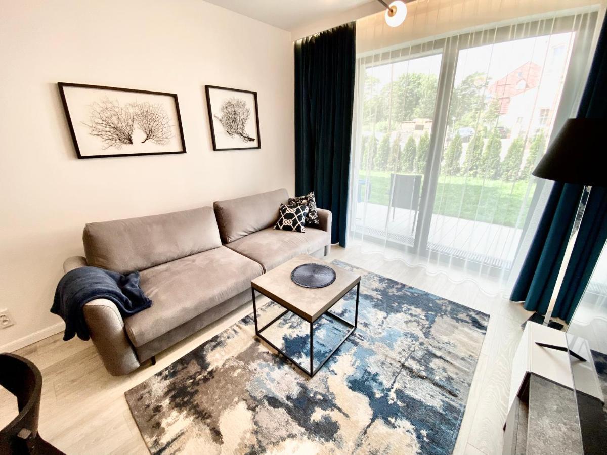 Przy Plazy - Z Prywatnym Ogrodkiem Rezydencja Niechorze Apartment Exterior foto